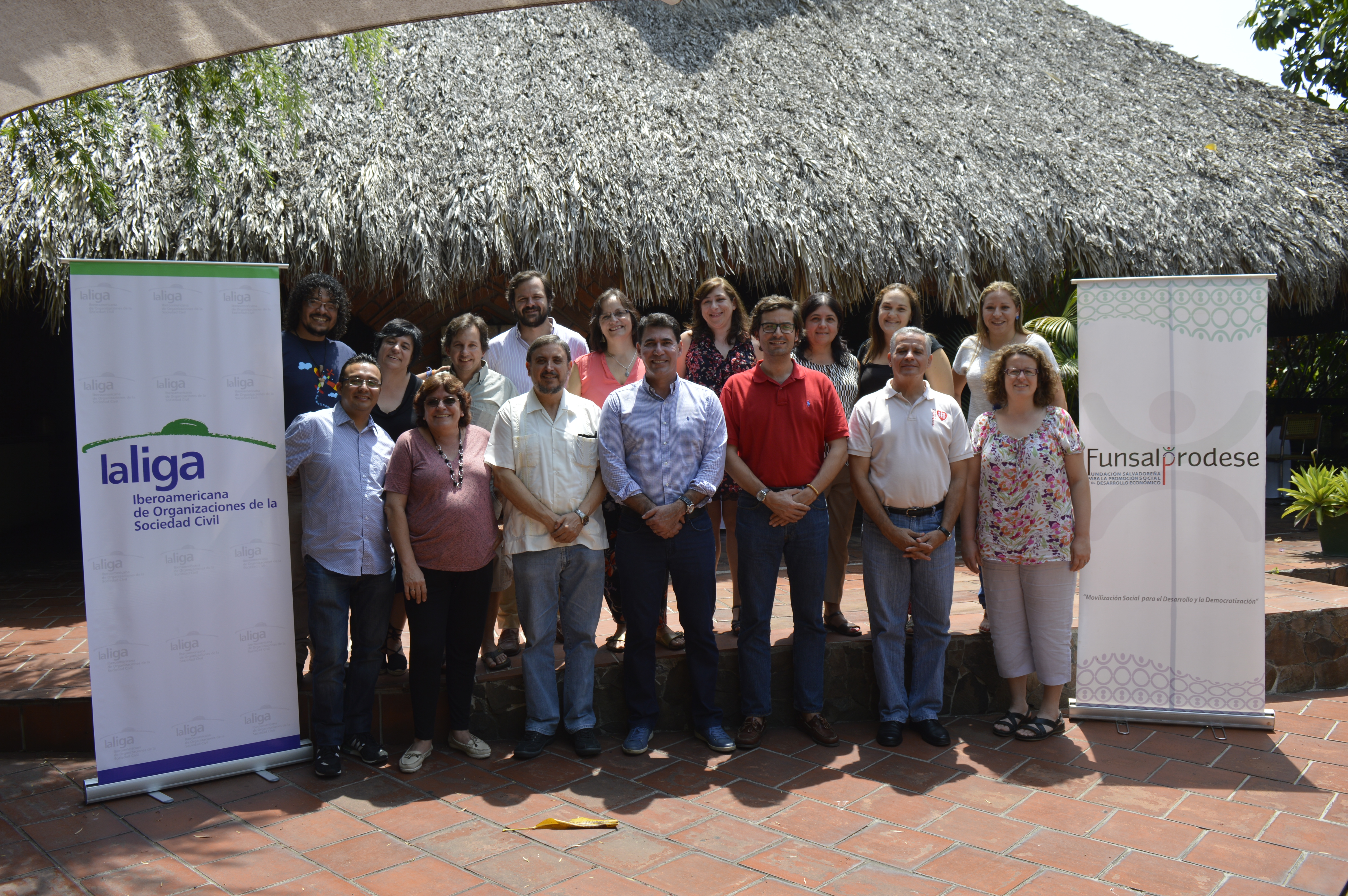 ASAMBLEA DE SOCIOS, MAYO 2015