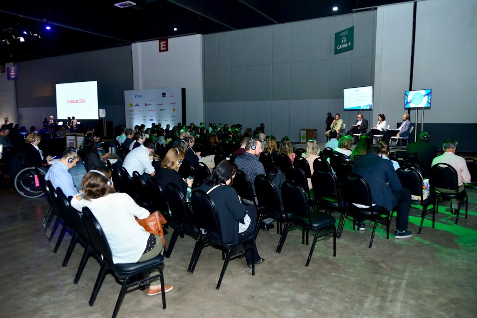 Instuto Aliança discute trabalho e emprego na conferência Ethos 360º